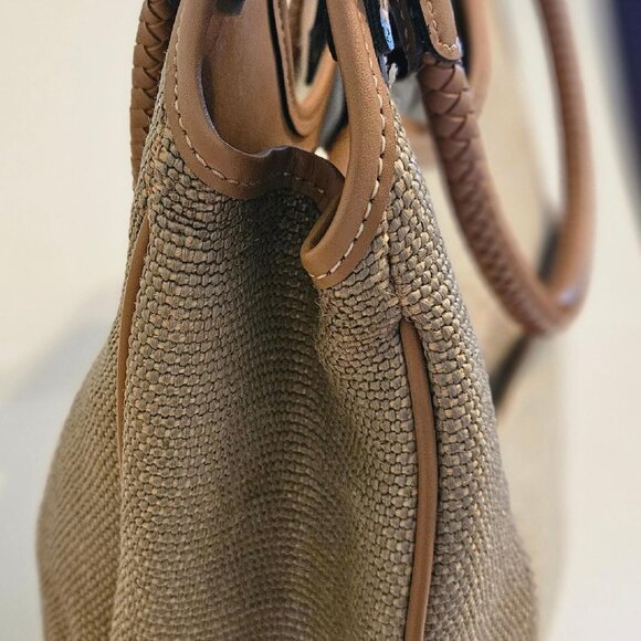 Relic Collection woven purse w/ braided faux leather handles (8x12) - Picture 5 of 8